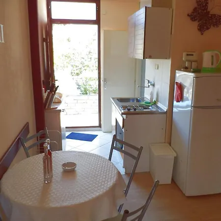 Apartment Blanka Petrcane